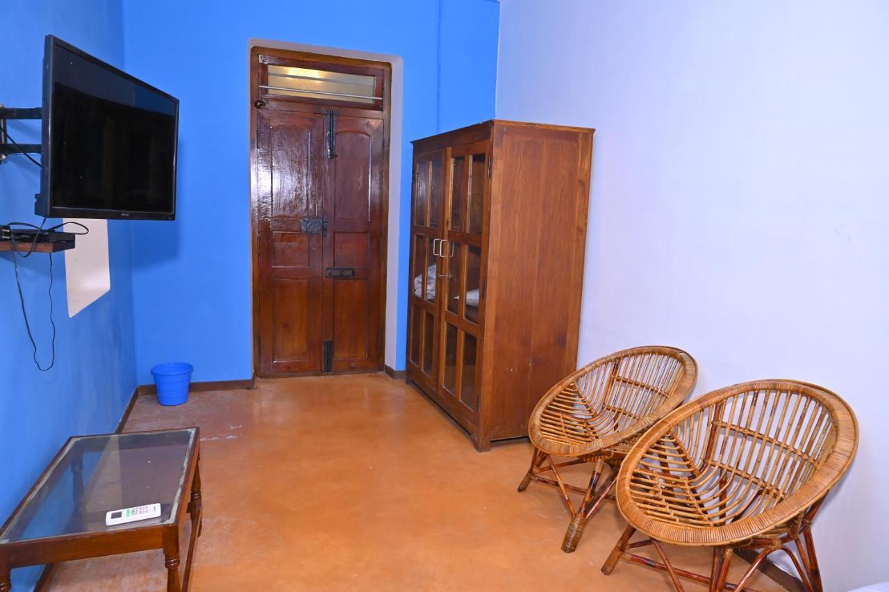 Les Boganveillea Heritage Guest House Ауровиль Экстерьер фото