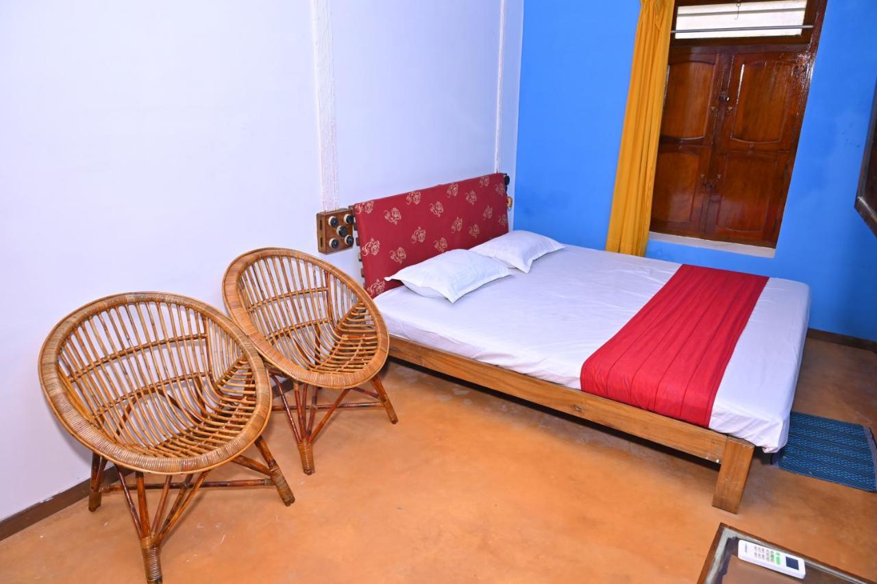 Les Boganveillea Heritage Guest House Ауровиль Экстерьер фото