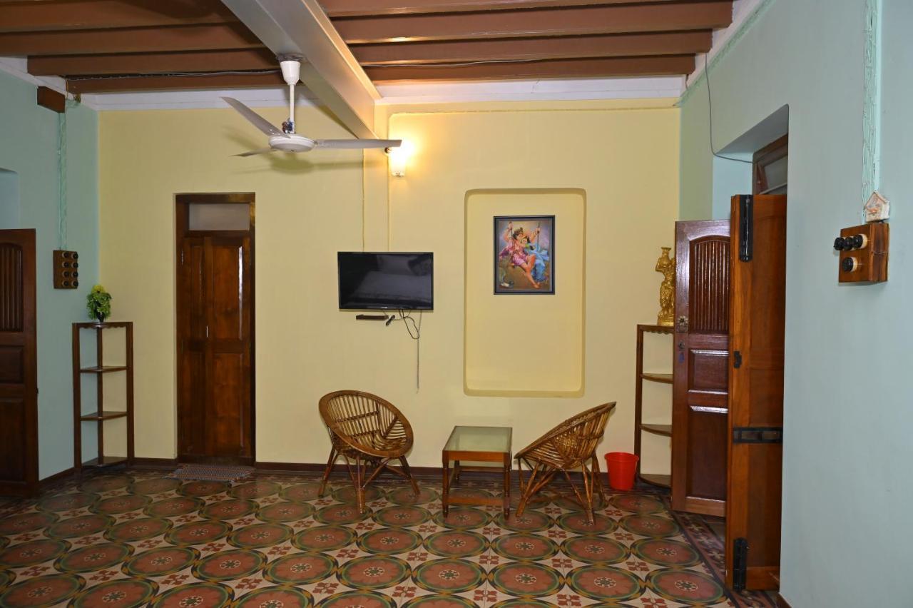 Les Boganveillea Heritage Guest House Ауровиль Экстерьер фото