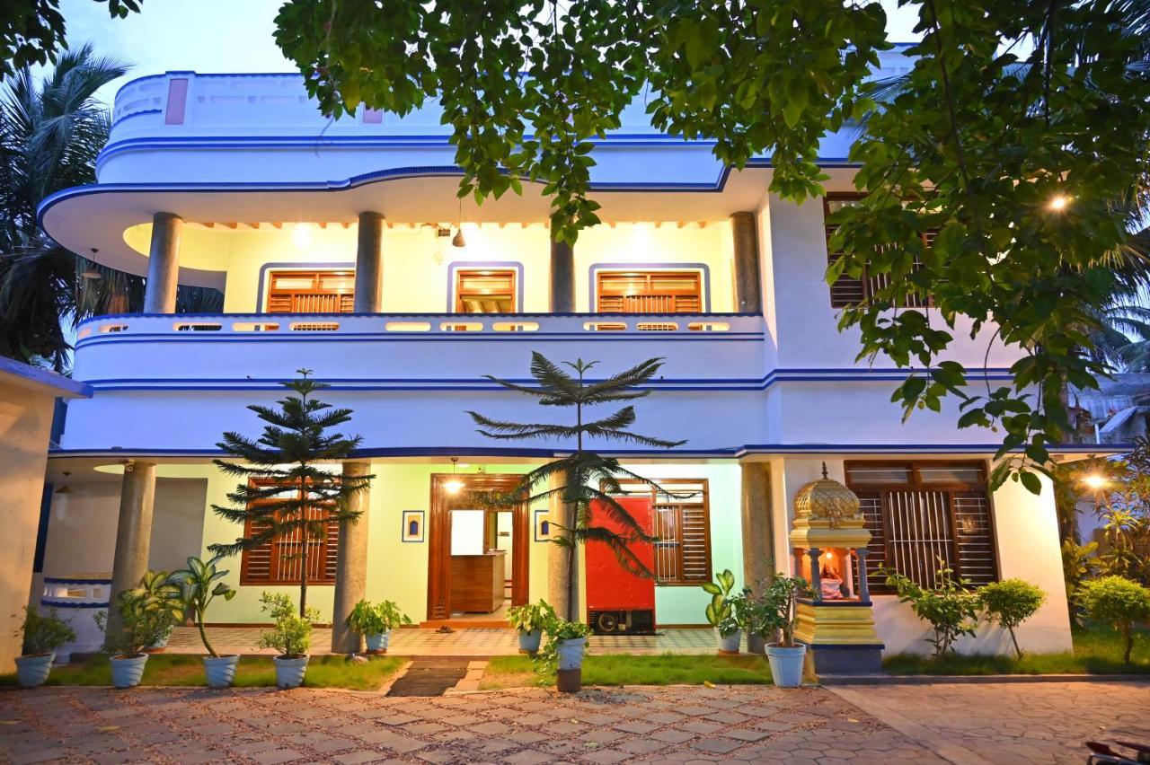 Les Boganveillea Heritage Guest House Ауровиль Экстерьер фото